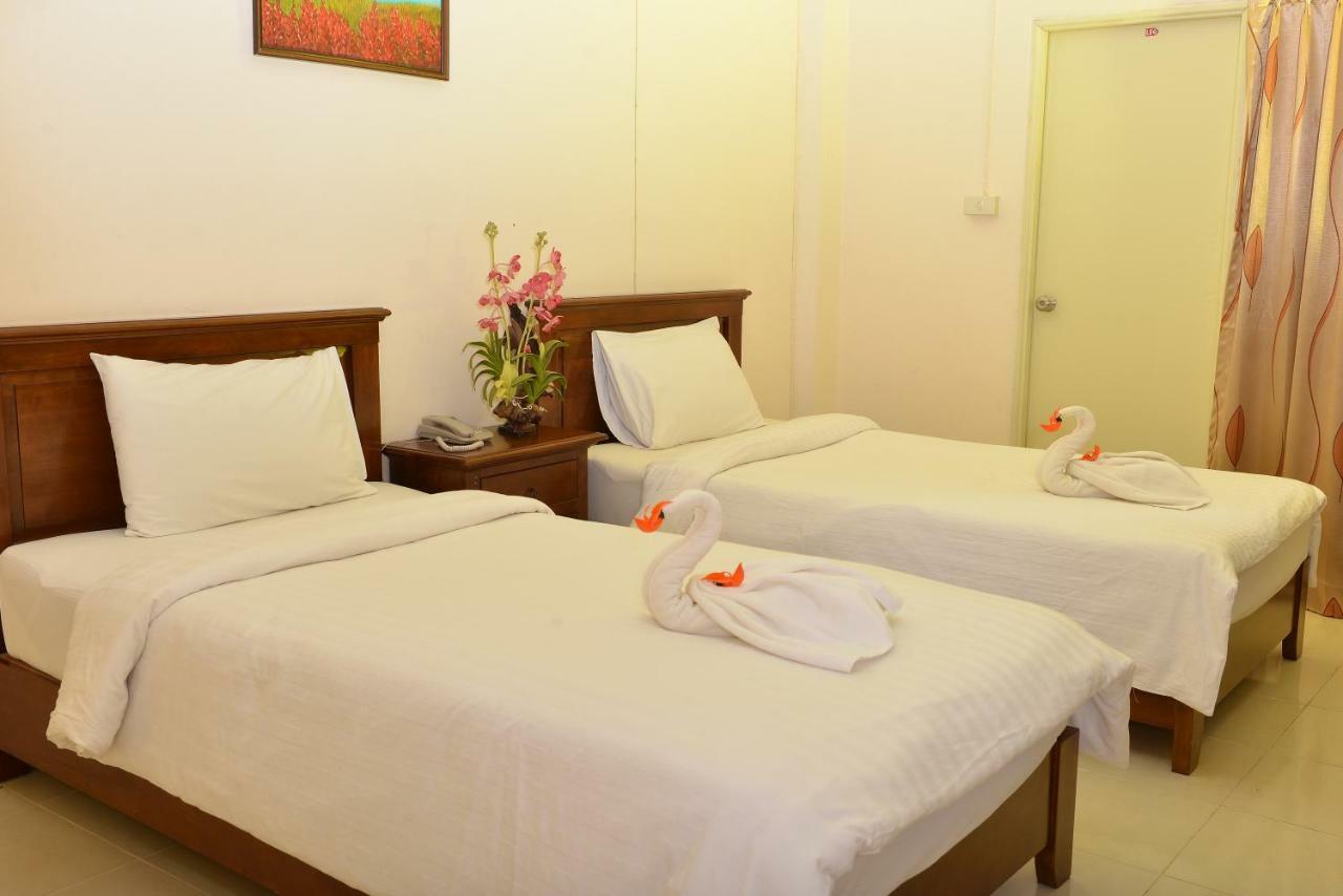 Phuranya Resort Пакчонг Экстерьер фото