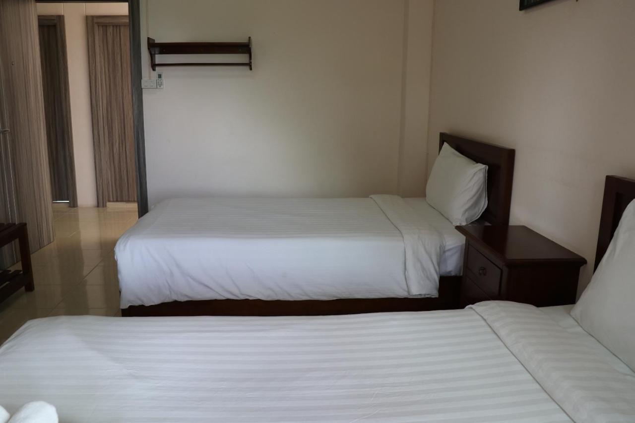Phuranya Resort Пакчонг Экстерьер фото